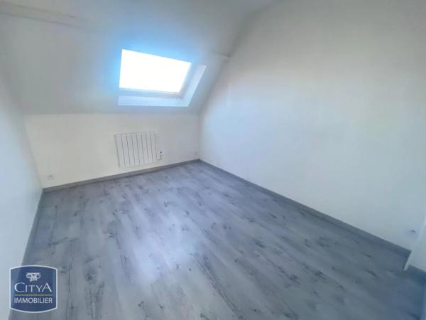 Appartement à louer 2 pièces 29.29m² Valenciennes (59300)
