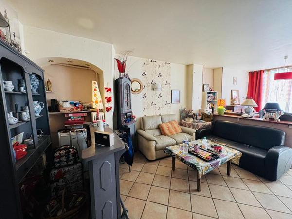 Maison de ville dans le centre de La Charité