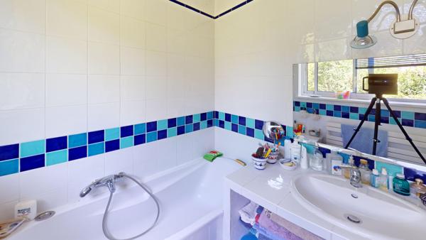 Montpellier (34090) GRANDE MAISON AVEC PISCINE PLAN DES 4 SEIGNEURS