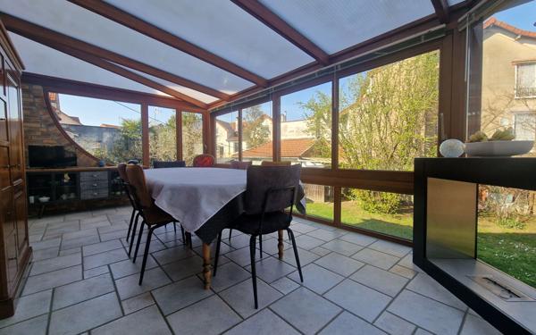 Maison à vendre    5 pièces • 115 m2 Vaires-sur-Marne