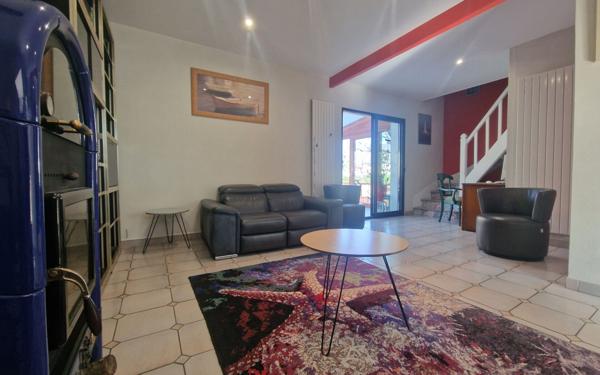Maison à vendre    5 pièces • 115 m2 Vaires-sur-Marne