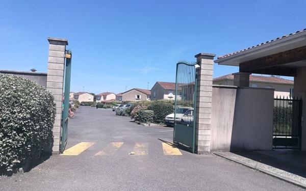 Appartement à louer    2 pièces •  Saint-Astier