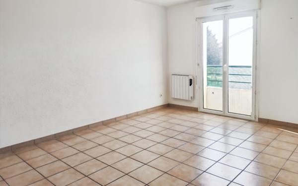 Appartement à louer    2 pièces •  Saint-Astier