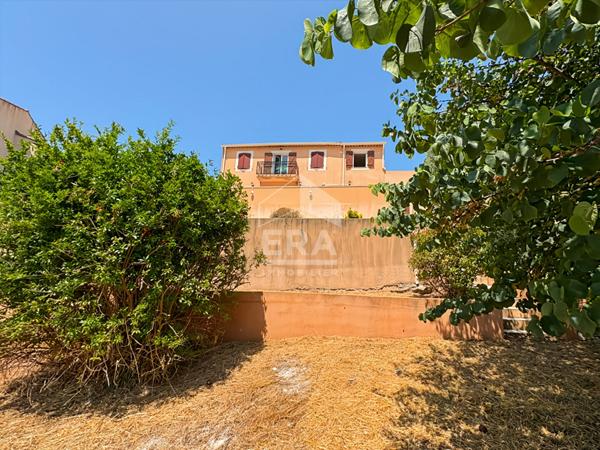 Marseille 15ème -  Maison T4 de 125m2 + parcelle de 802m2 avec terrasse et garage