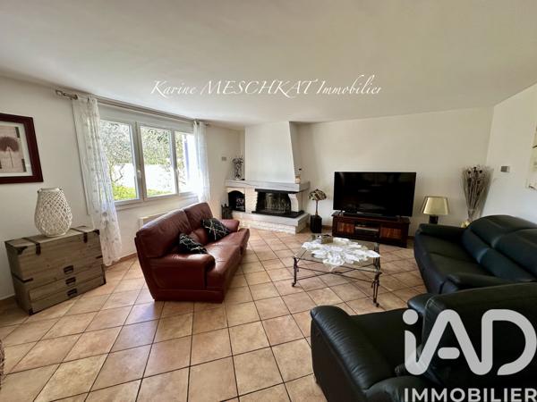 Maison à vendre 7 pièces 248 m² Peyruis