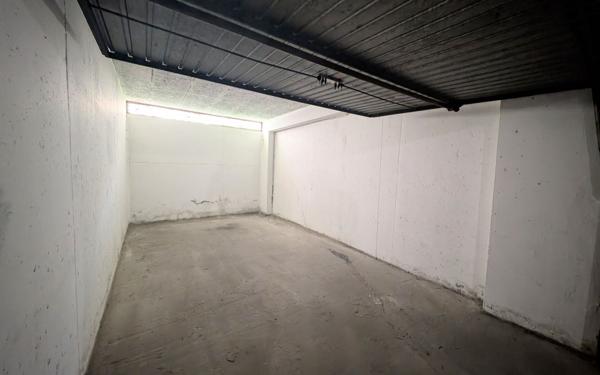 Stationnement à vendre    16 m2 Gradignan