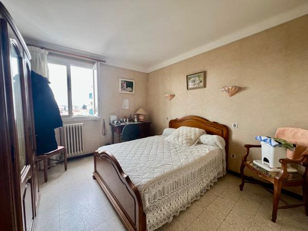 Appartement de type T3, balcon vue Canigou