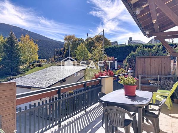 À 2 min des pistes : maison familiale sans vis-à-vis, terrain spacieux et vue plein sud.