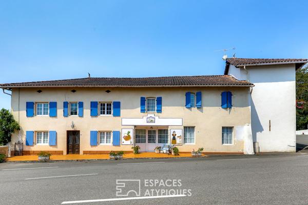 Demeure authentique à fort potentiel en plein coeur du village