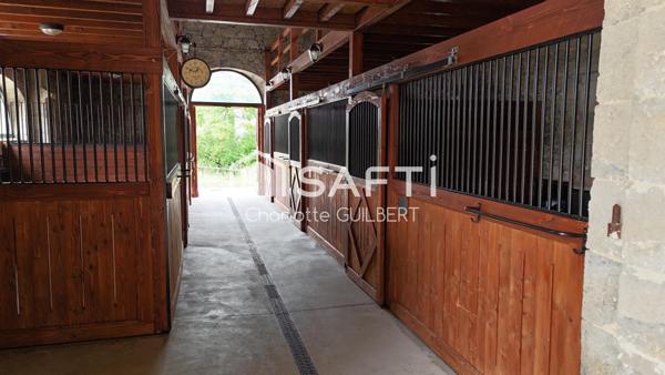 Propriété Équestre avec Habitation et Gîte