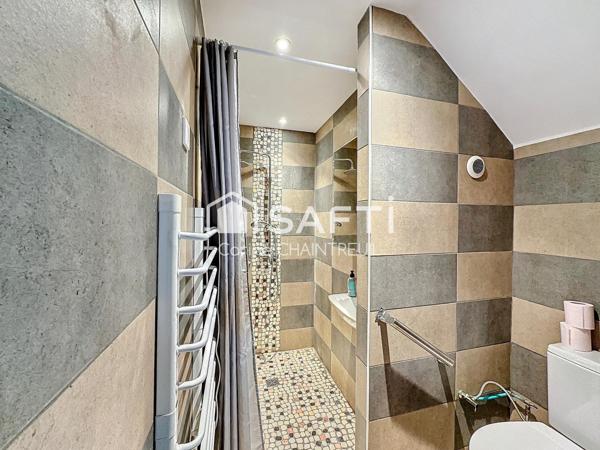 Maison familiale avec jardin et garage – Quartier Pont des Planches, Vaulx-en-Velin