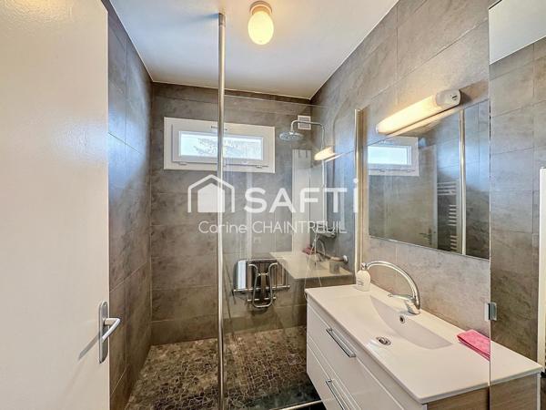 Maison familiale avec jardin et garage – Quartier Pont des Planches, Vaulx-en-Velin