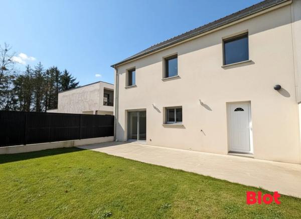 Maison 6 pièce(s)