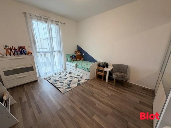 Maison 6 pièce(s)
