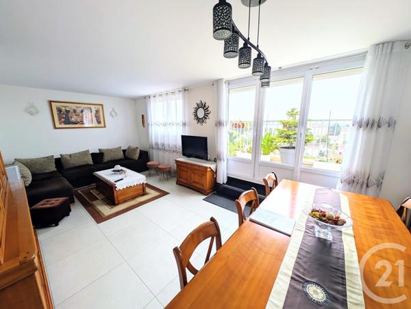 Appartement F4 à vendre  4 pièces - 68 m2 LIVRY GARGAN - 93