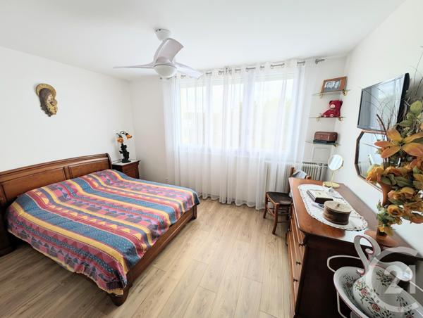 Appartement F4 à vendre  4 pièces - 68 m2 LIVRY GARGAN - 93