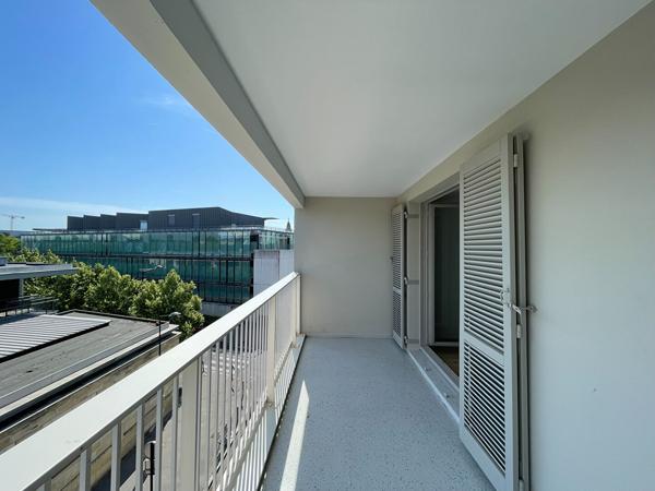 Appartement 1 pièce 33.23 m2