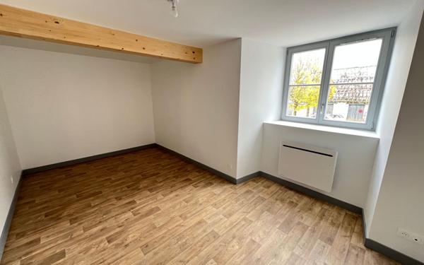 Appartement à louer    4 pièces • 104,35 m2 Laon