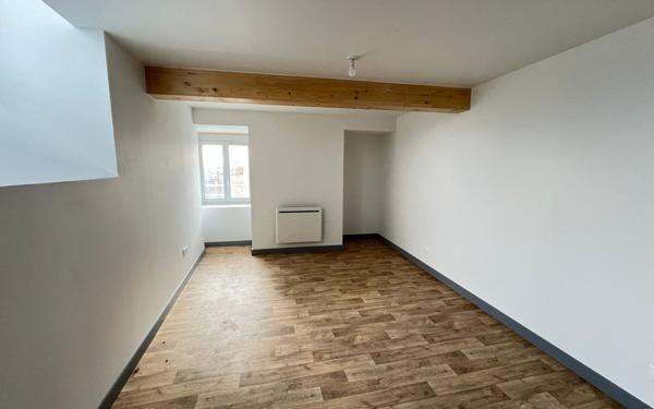 Appartement à louer    4 pièces • 104,35 m2 Laon