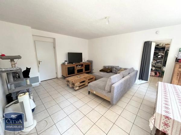 Appartement à louer 3 pièces 64.11m² Saint-Saulve (59880)