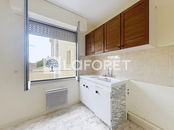 Location appartement près de THOUARS - 2 pièce(s) - 47 m² - 460 €/mois