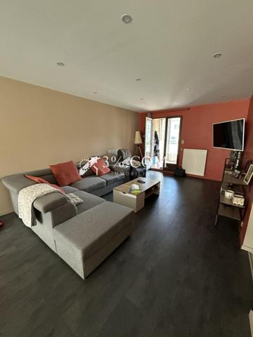 Maison de village 8 pièce(s) 3 chambre(s) 165 m²