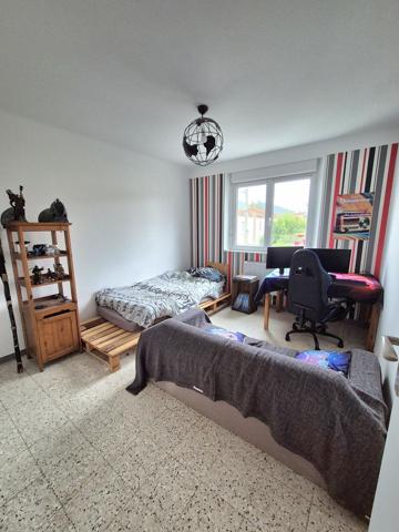 Maison familiale 8 pièces double garage Alès (30100)