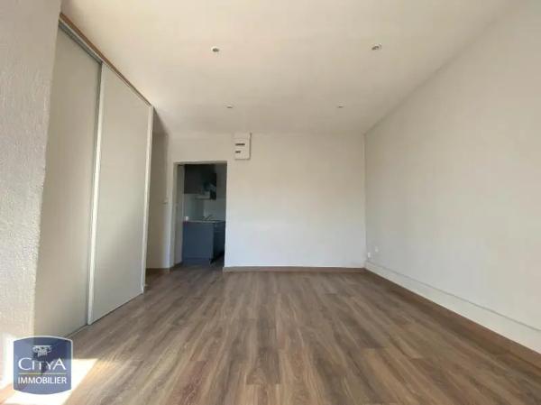 Appartement à louer 1 pièce 23.68m² Nantes (44000)