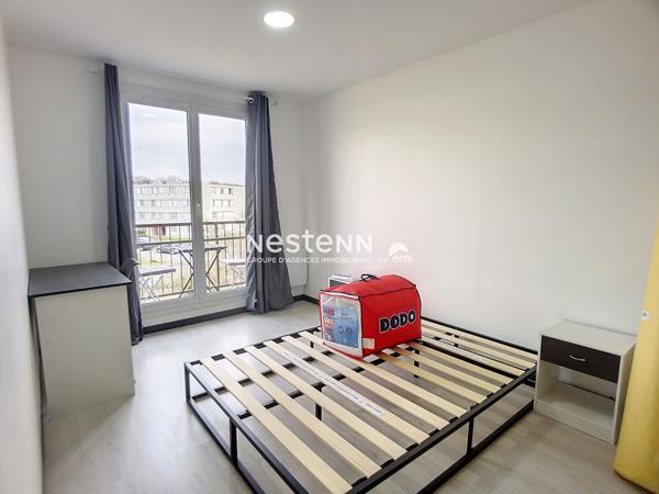 A louer : Bois D'Arcy, rue Molière: Appartement meublé 4 pièces de 68,27 m² avec balcons