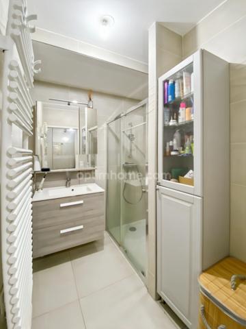 VERSAILLES (78) - QUARTIER RECHERCHÉ - RESIDENCE RECENTE 2019 - APPARTEMENT 2 PIÈCES - BALCON - 1ER ETAGE - ASCENSEUR - PARKING EN SOUS-SOL - SALLE DE SPORT - ESPACE COWORKING - CALME ABSOLU