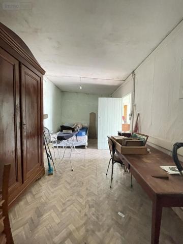 Maison à vendre à Sillé-le-Philippe dans la Sarthe (72460), ref : 72033-438