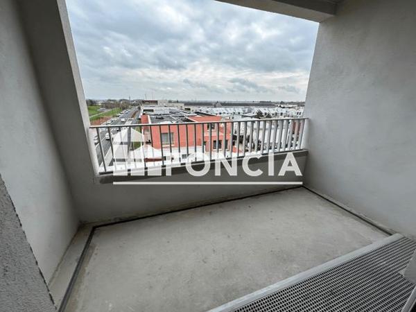 Location Appartement 2 pièces 45.9 m² - 4 RUE JEAN JAURES Colombelles 14460