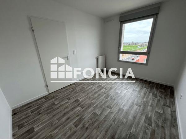 Location Appartement 2 pièces 45.9 m² - 4 RUE JEAN JAURES Colombelles 14460