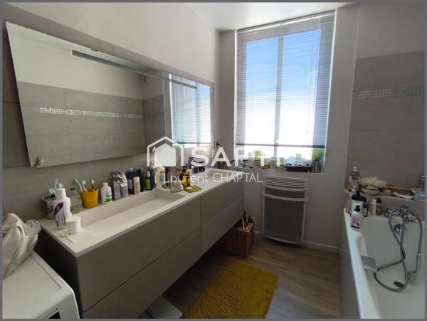 Appartement vue cité Médiévale.