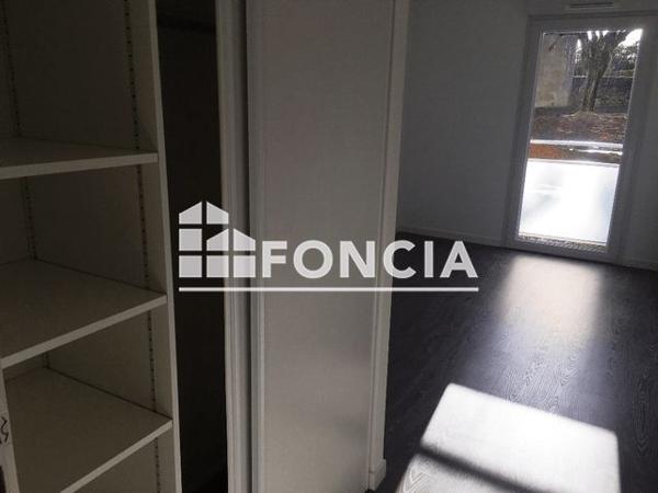 Location Appartement 3 pièces 64.5 m² - 1 RUE DE L'ABBE FREMOND Angers 49100