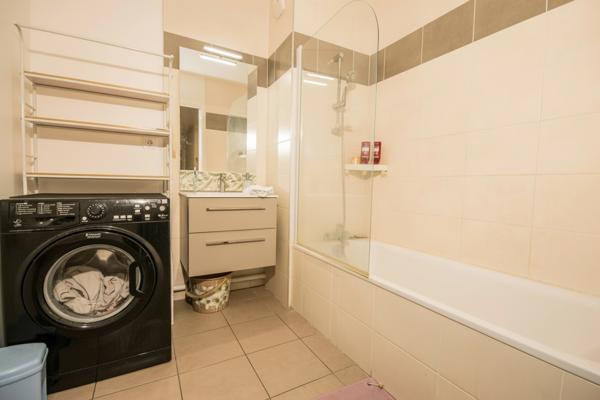 Appartement 3 pièces récent avec terrasse et garage Annemasse