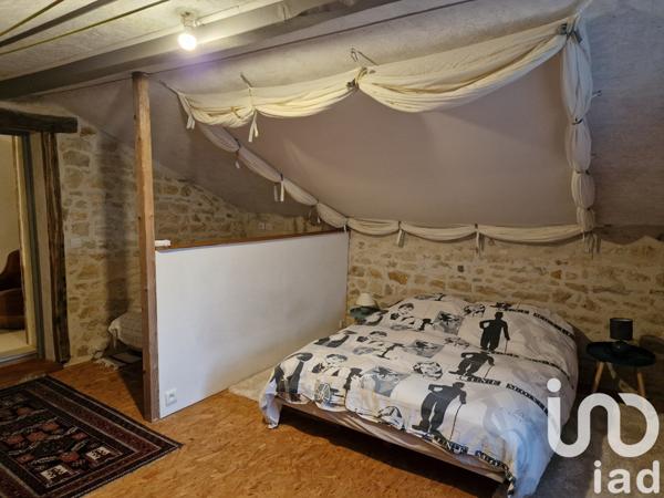 Maison rustique 5 pièces de 100 m² à Varaignes (24360)