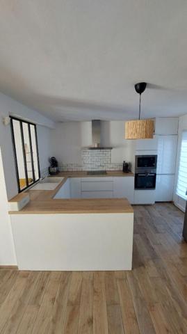 Magnifique Maison Sete 4 pièce(s) 82 m2