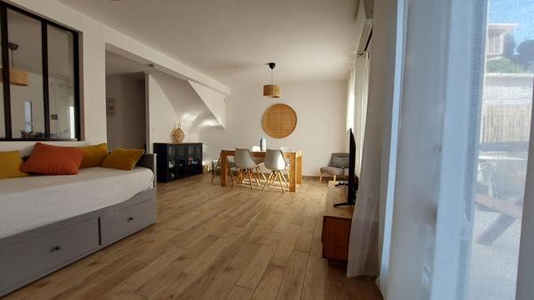 Magnifique Maison Sete 4 pièce(s) 82 m2