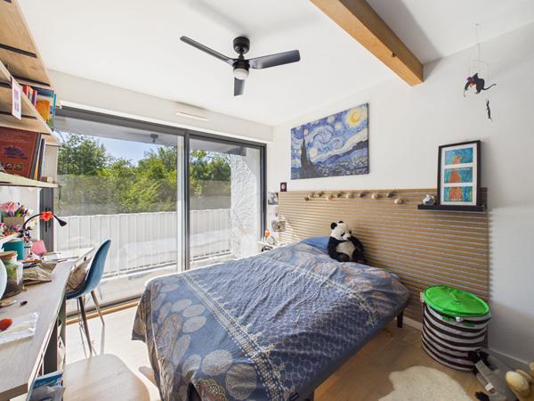 Bourg-Maison de 135m2 habitable avec piscine , Bouliac