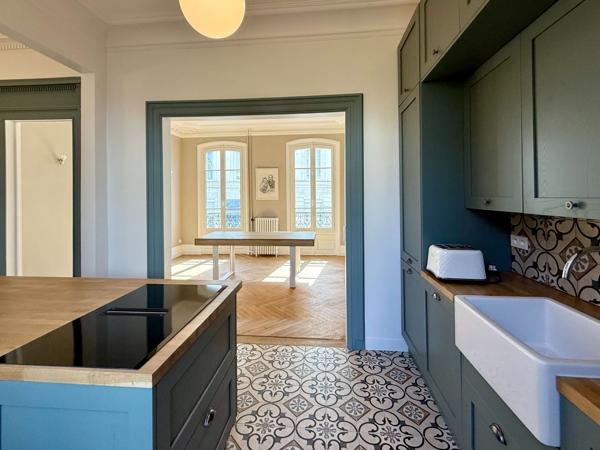 Vente Maison de luxe Rouen 9 Pièces 222 m²
