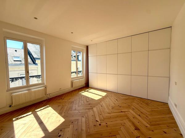 Vente Maison de luxe Rouen 9 Pièces 222 m²