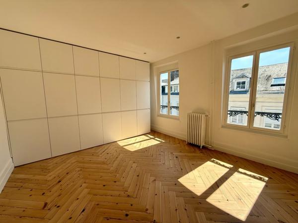 Vente Maison de luxe Rouen 9 Pièces 222 m²