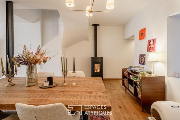 Maison de village atypique avec cour à 10 minutes de la mer