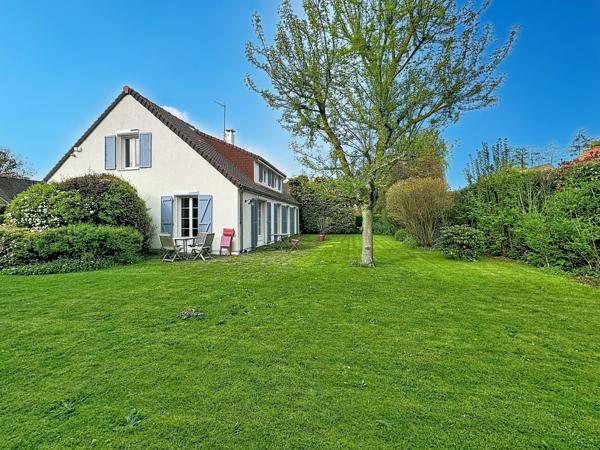 DEMEURE SEMI PLAIN-PIED A BEAUMONT