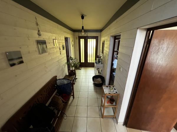 PAVILLON 5 CHAMBRES - GARAGE - TERRAIN