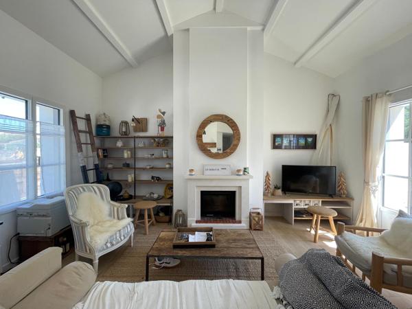 Maison
         4 pièces
        - 96 m² 550 000 € *