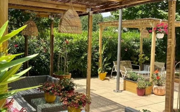INVESTISSEMENT LOCATIF – CHATEAUNEUF GRASSE – Résidence EHPAD Diamantine - 7,21 % de rentabilité