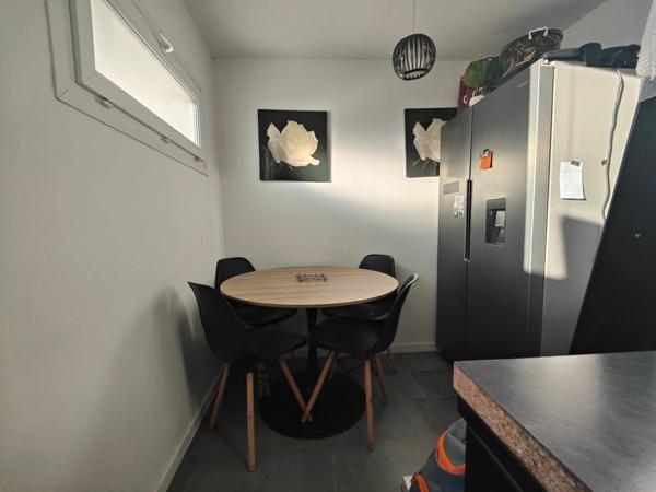 Maison à vendre    6 pièces • 80 m2 Saint-Quentin