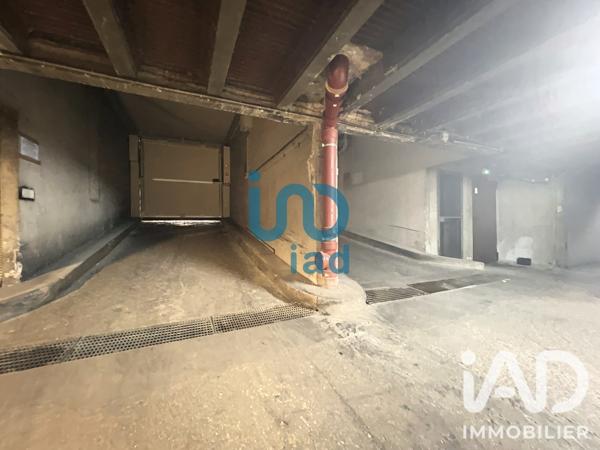 Parking à vendre 11 m² Paris 10